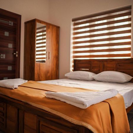 Maison d'hôtes Shimano Square à Varkala Extérieur photo