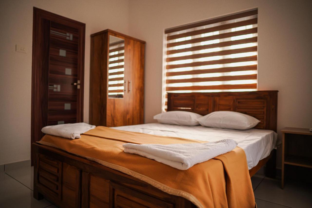 Maison d'hôtes Shimano Square à Varkala Extérieur photo