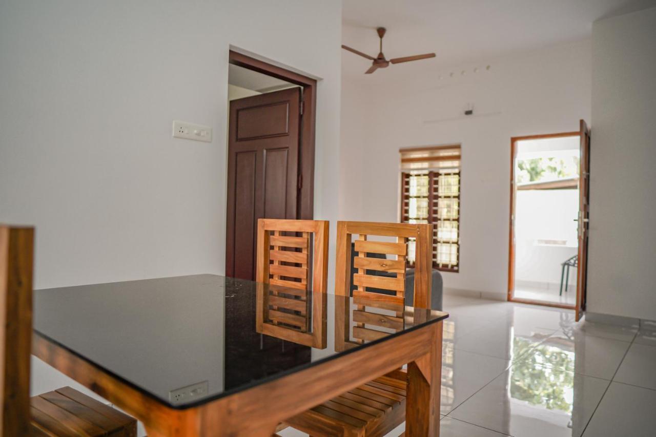 Maison d'hôtes Shimano Square à Varkala Extérieur photo