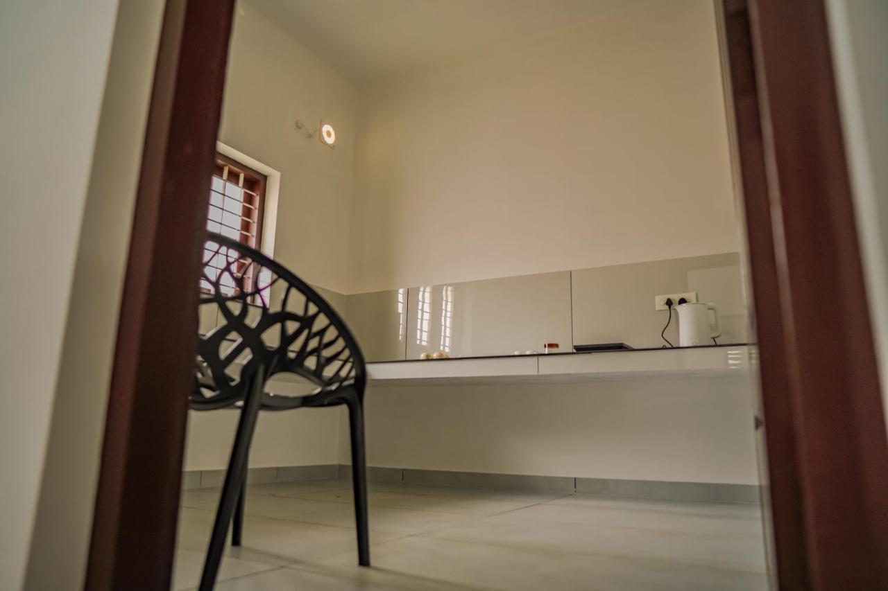 Maison d'hôtes Shimano Square à Varkala Extérieur photo