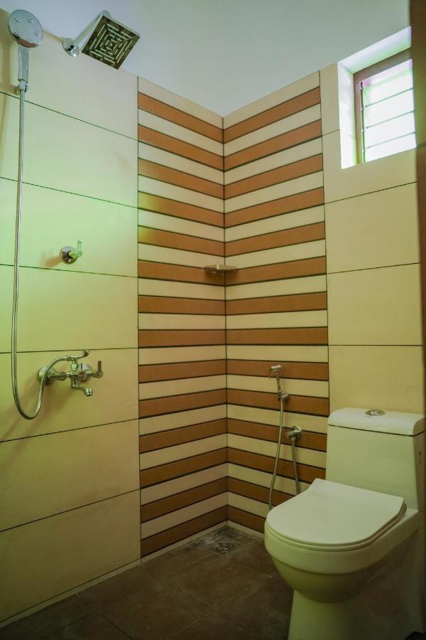 Maison d'hôtes Shimano Square à Varkala Extérieur photo